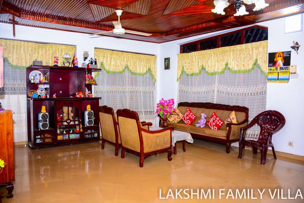 Lakshmi Family Villa Negombo Eksteriør billede