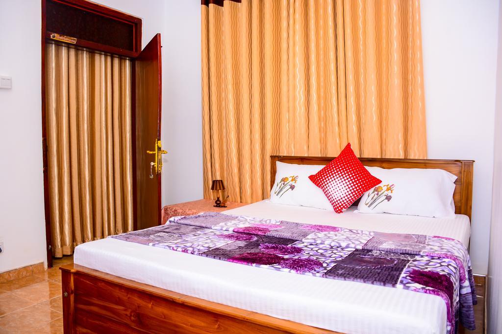 Lakshmi Family Villa Negombo Eksteriør billede