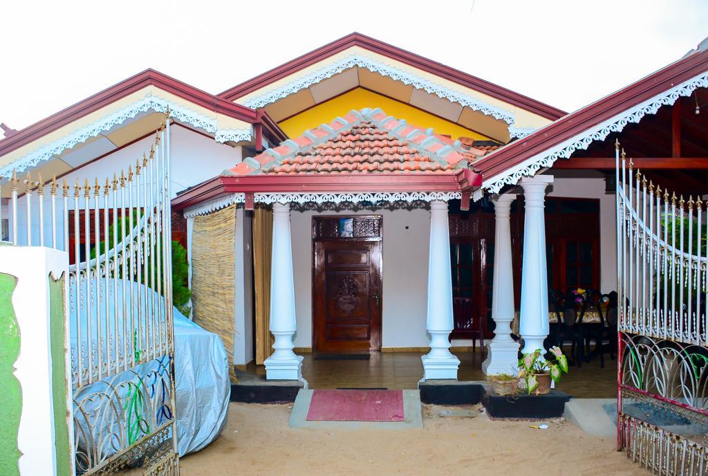 Lakshmi Family Villa Negombo Eksteriør billede